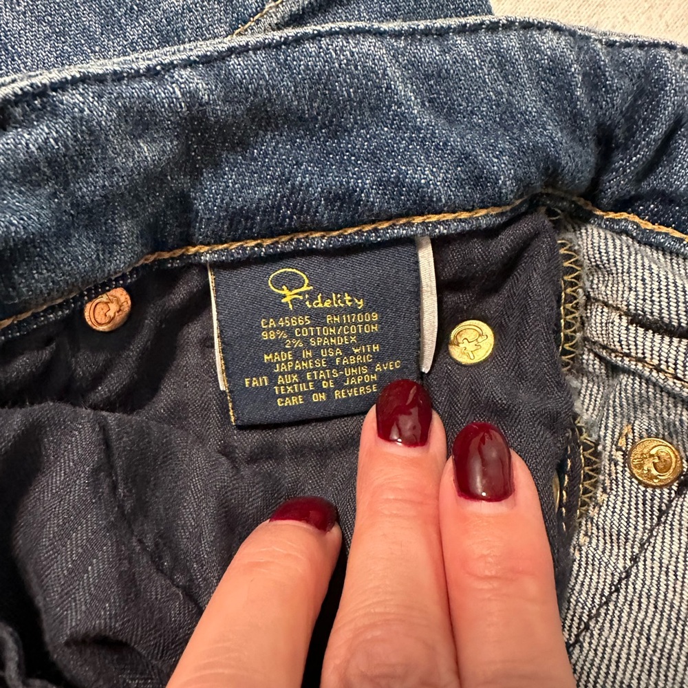 Fidelity Jeans - Picture 5 of 7